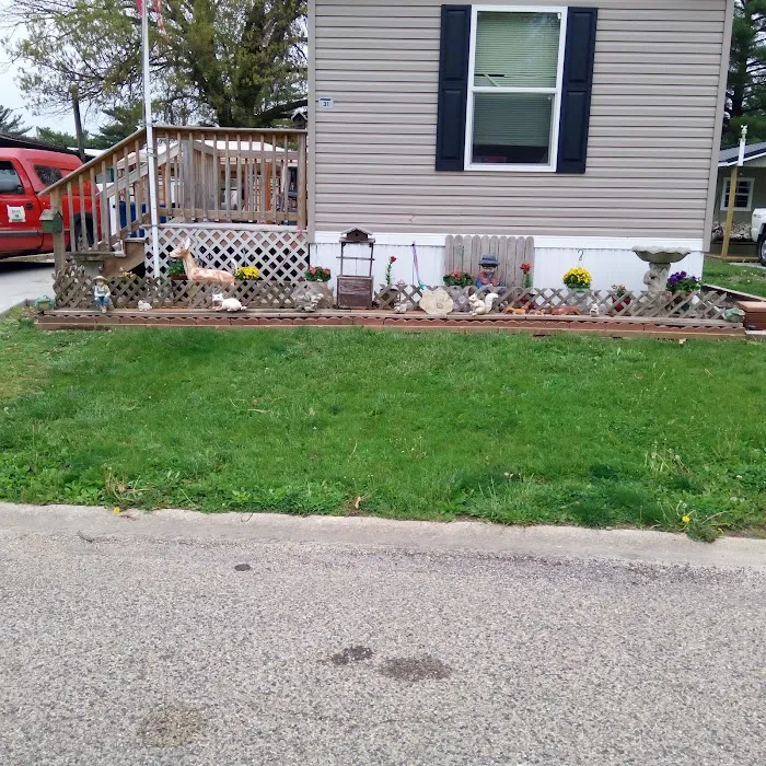Lake Bluff Mobile Home Park 4
