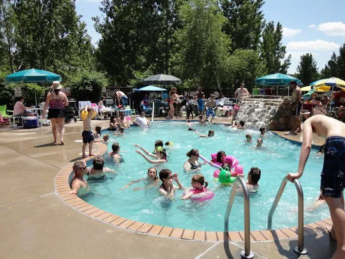 Milton KOA Holiday 5