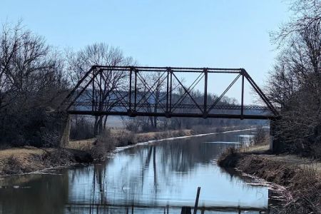 Hennepin Canal Lock 11 - campground