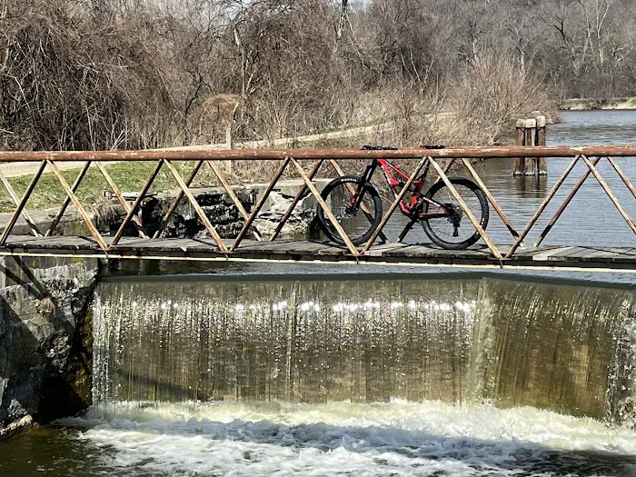 Hennepin Canal Lock 11 - campground 3