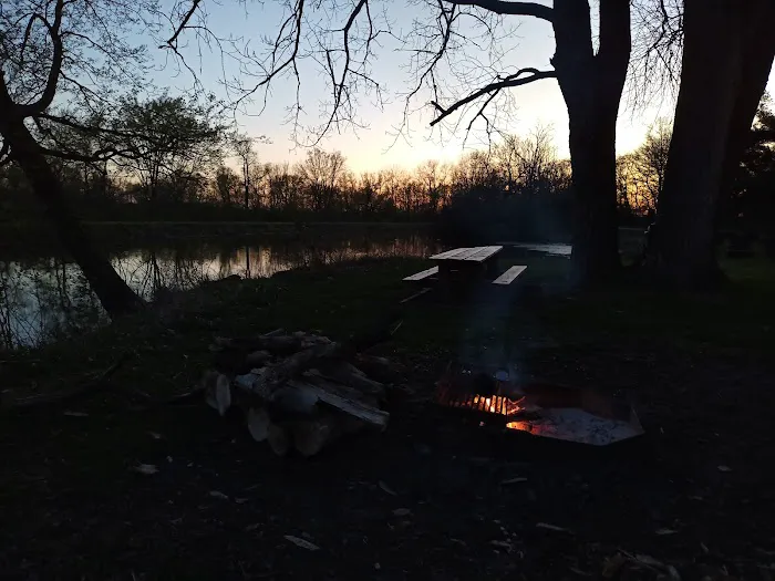 Hennepin Canal Parkway Lock 21 Campground 1