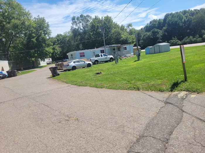 Country Acres MHC 5