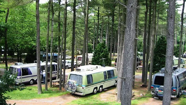 Elkhart RV Resort by Rjourney 9