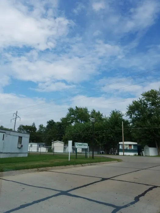 Alexander & Grandview Estates Office 2