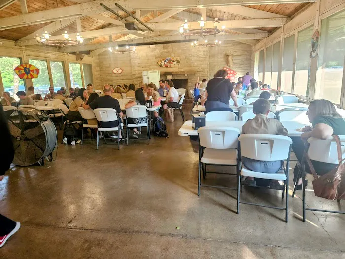 Dining hall 8