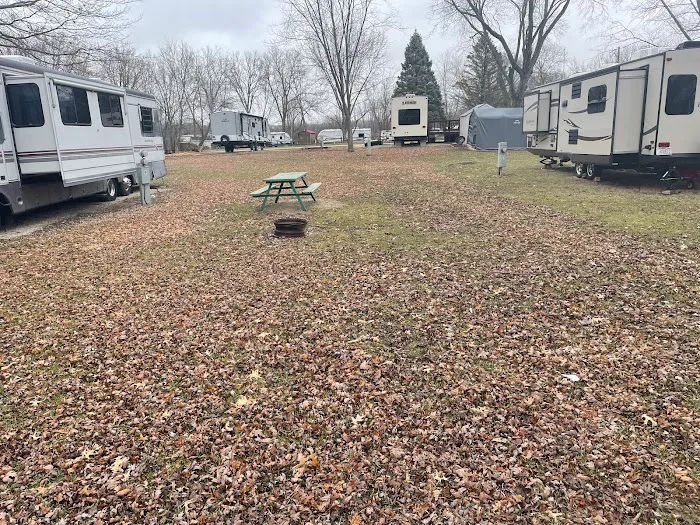 Badgerland Campground 10