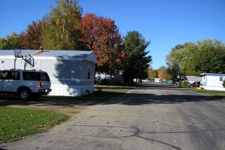Edwardsburg Estates Manufactured Home Community