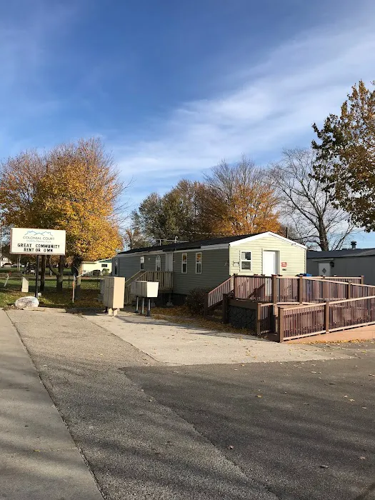 Colonial Court Mobile Home Park & Colonial Home Sales 4
