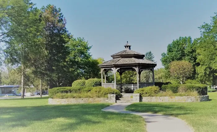 Oak Lawn Estates 1