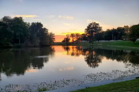 Charlarose Lake & Campground