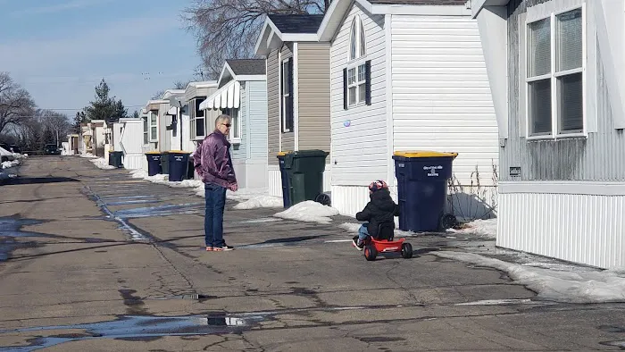 Lincoln Park Manufactured Home Community 8
