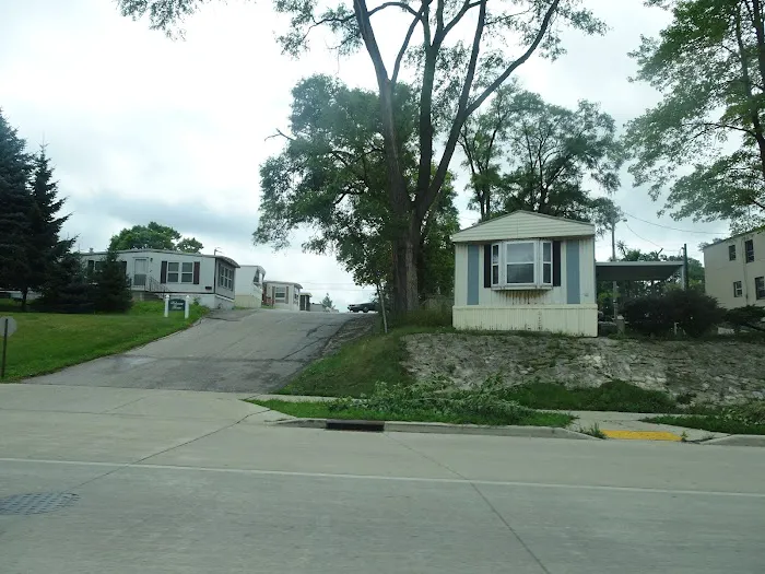 Lincoln Park Manufactured Home Community 9