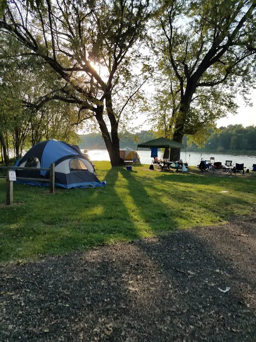 Trader's Island Campground 6
