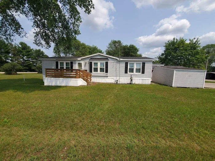 Mazomanie Mobile Home Park 6