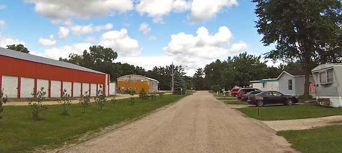 Mazomanie Mobile Home Park 4