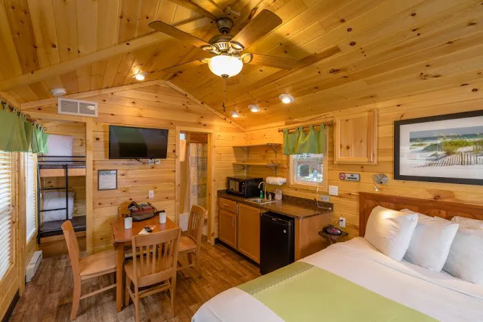 Coloma / St. Joseph KOA Holiday 4