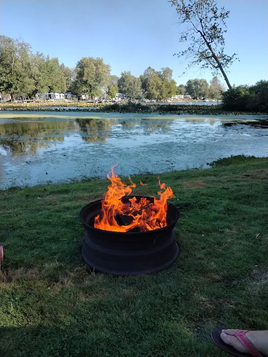 Lakeview Campground 6