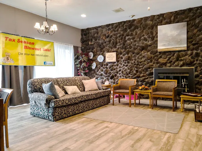Deluxe Lake Estates Manufactured Home Community 7