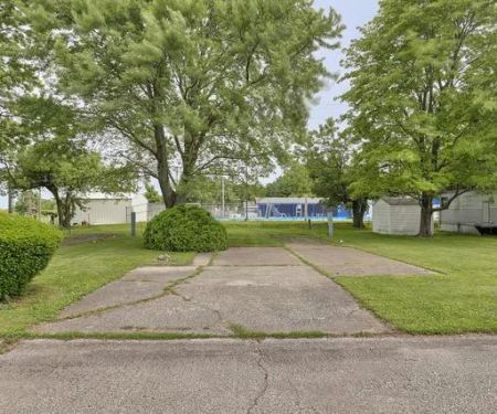 Carriage Estates Mobile Home Park - Bement