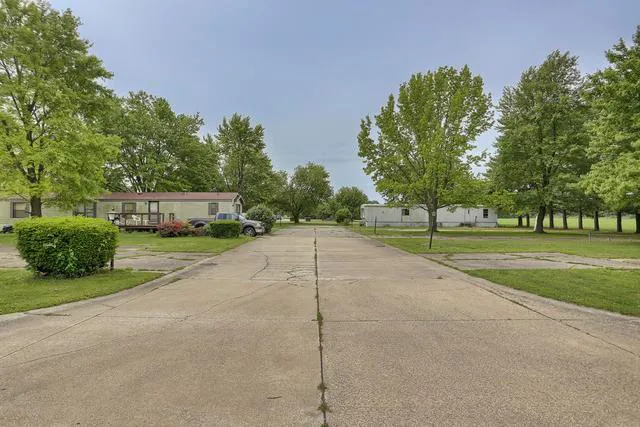Carriage Estates Mobile Home Park - Bement 8