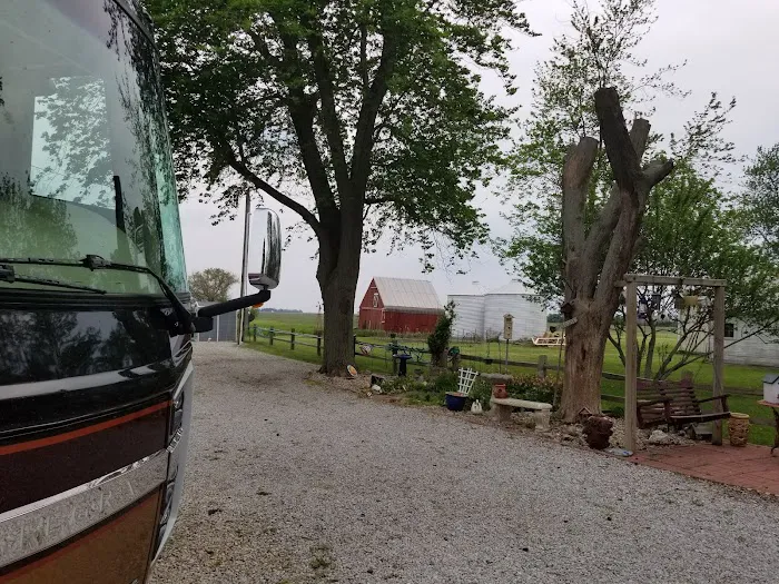 Tom & Carol's RV Park 4