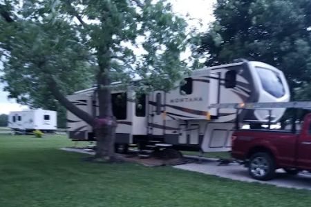 Moore's RV Park