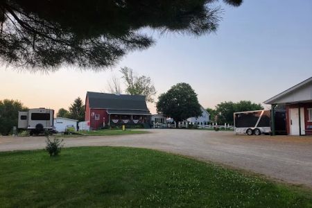 Rustic Barn Campground & RV Park