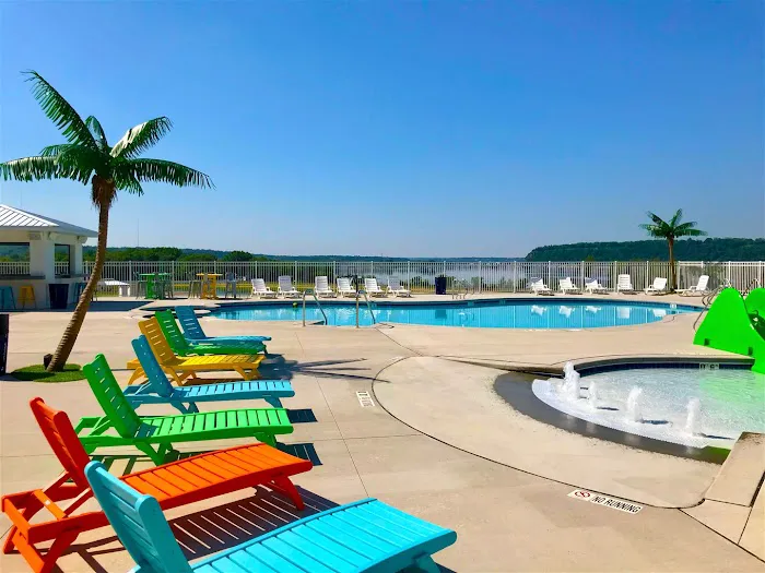 Coconut Cove RV Resort by Rjourney 6