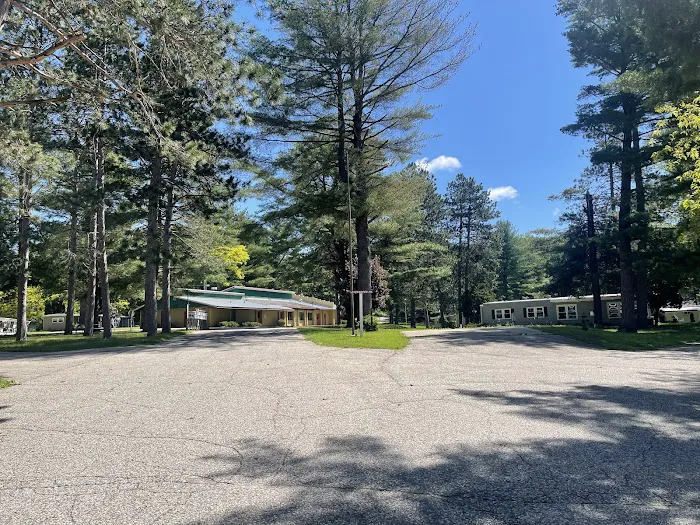 Pine Vista Mobile Home Community 8
