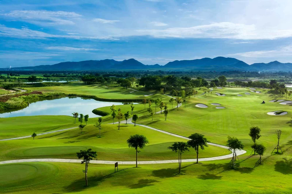 Best Luxury Golf Resorts for Travelers: Top Picks for an Unforgettable Golf Vacation