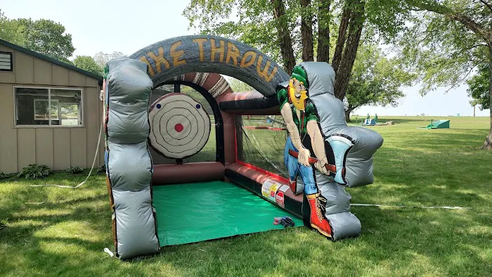 Galesburg East / Knoxville, IL KOA Holiday 2