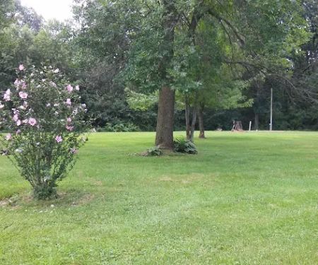 Whispering Oaks Campground