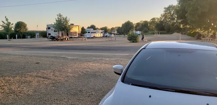 Porth's RV Park & Storage 6
