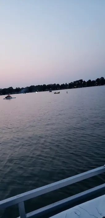 Lake Estates Community 1