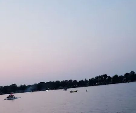 Lake Estates Community