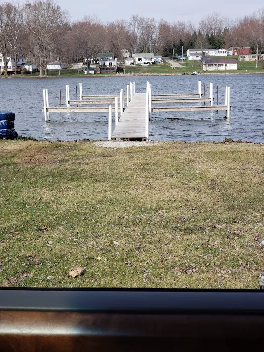 JT'S Lakeside Campground 7
