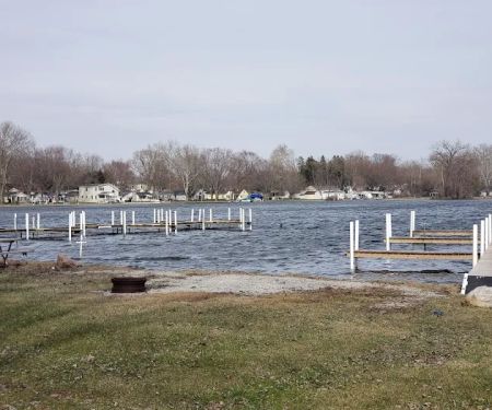 JT'S Lakeside Campground