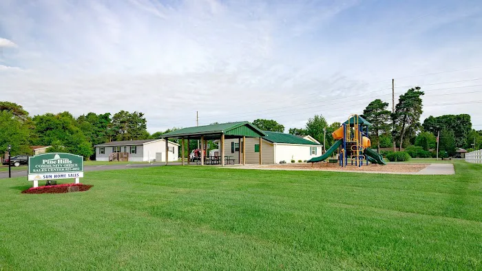 Pine Hills 10