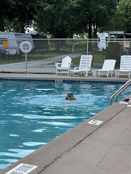 Elkhart Co. / Middlebury KOA Holiday 5