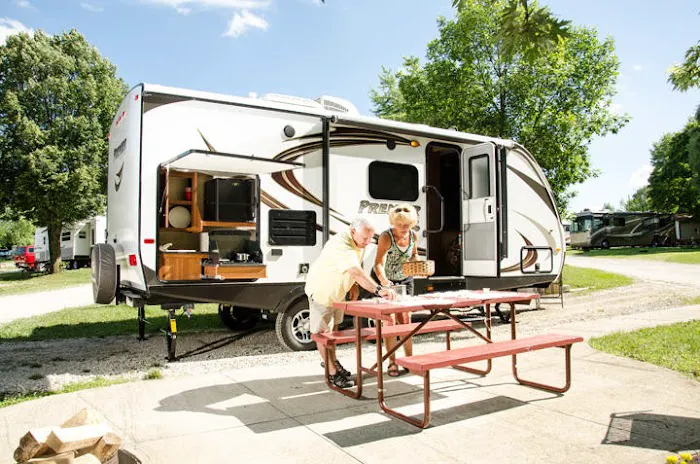Elkhart Co. / Middlebury KOA Holiday 7