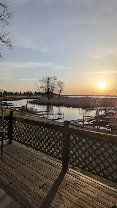 Trailer Island Campground 10