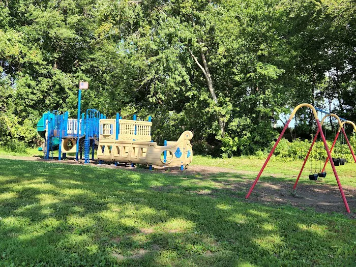 Miller Riverview Park 6