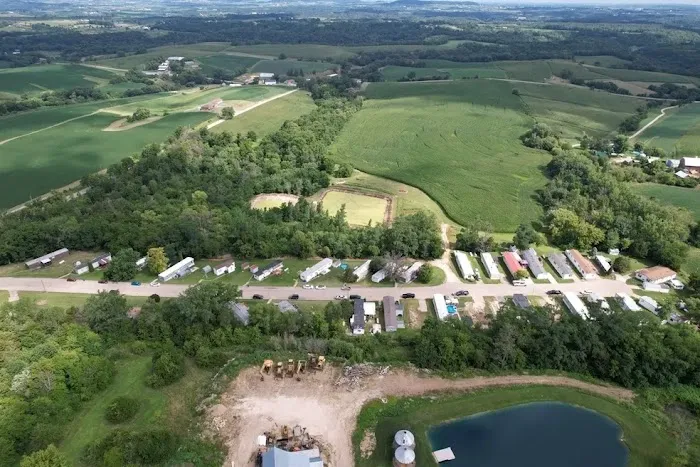 Lore Mound Mobile Home Park (MH & RV Park) 10