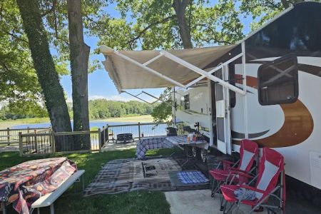 Oak Shores Campground