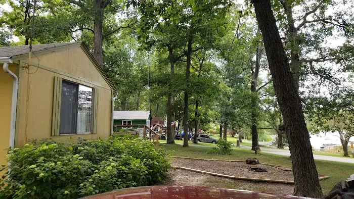 Shady Haven Resort 5