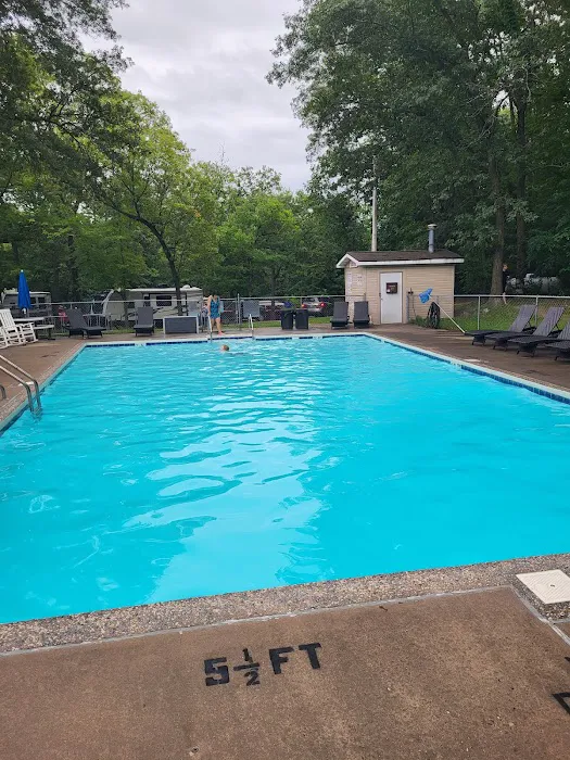 Fox Hill RV Resort & Campground 4