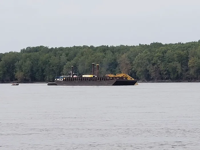 Keithsburg Riverside Campground 10