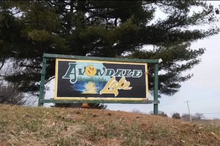 Avondale Lake