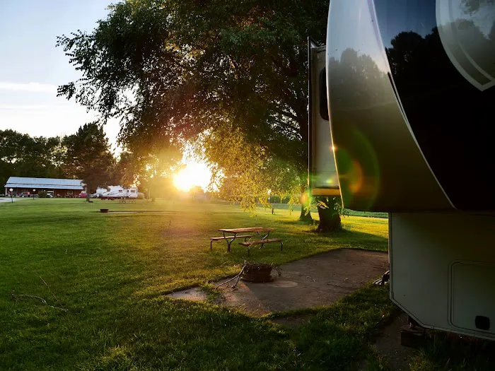 Webb's Valley View Campground 1