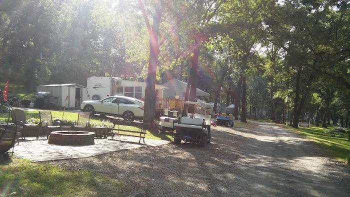 Hidden River Campgrounds 10
